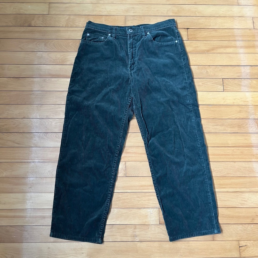 Vintage Levis SilverTab Relaxed Corduroy Pants Green 34x32 Baggy 90s Skate 930